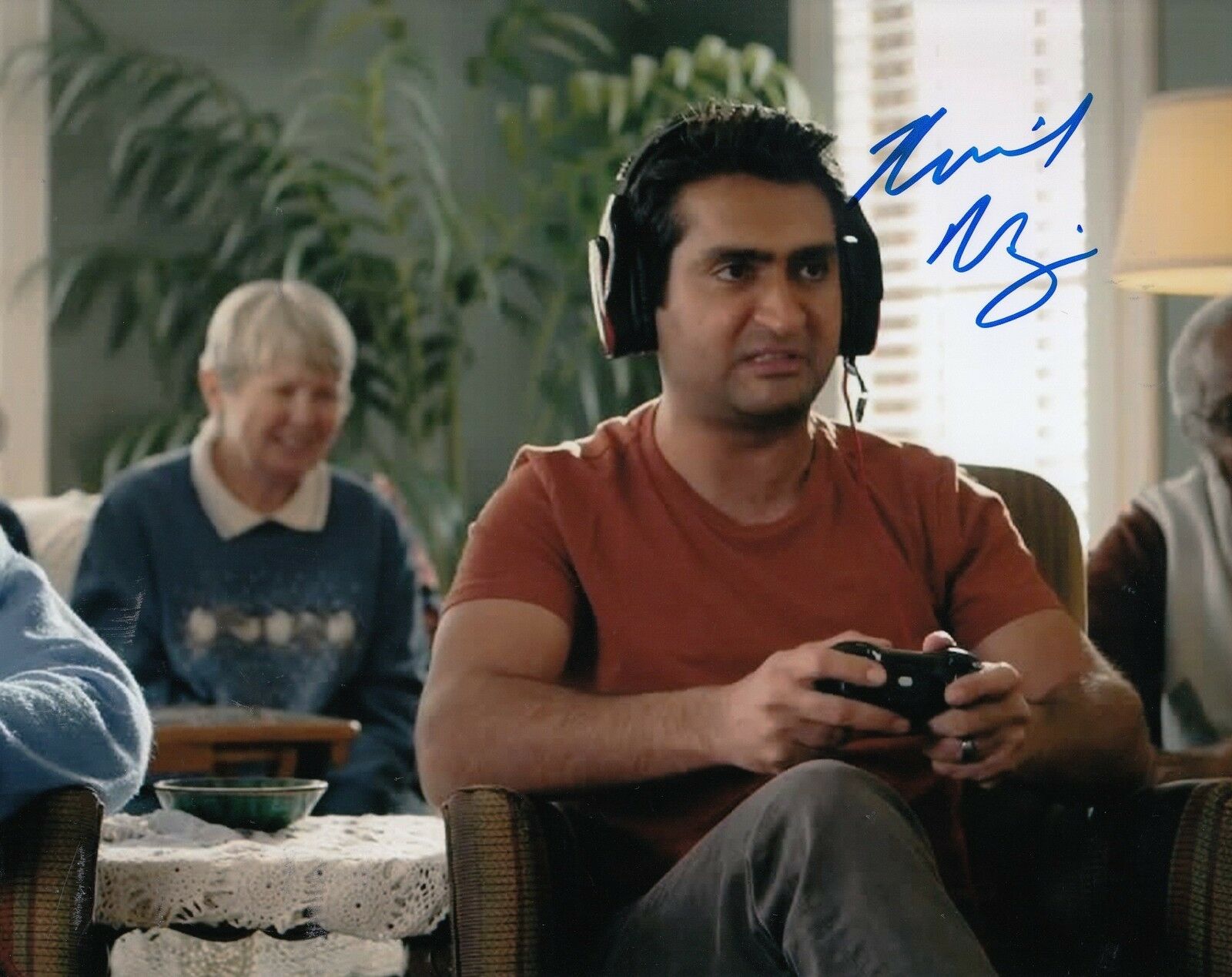 Kumail Nanjiani signed *Silicon Valley* 8X10 photo W/COA Dinesh Chugtai