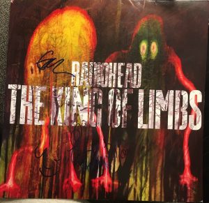 RADIOHEAD FULL BAND SIGNED AUTOGRAPH “THE KING OF LIMBS” ALBUM VINYL YORKE +5  COLLECTIBLE MEMORABILIA
