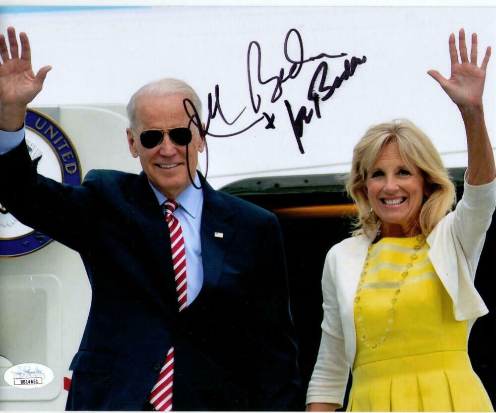 46TH PRESIDENT JOE BIDEN & WIFE JILL DUAL SIGNED AUTOGRAPH 8X10 PHOTO ...