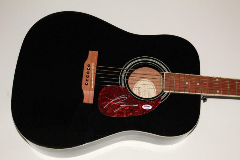 LUKE BRYAN SIGNED AUTOGRAPH GIBSON EPIPHONE ACOUSTIC GUITAR – COUNTRY STUD PSA  COLLECTIBLE MEMORABILIA