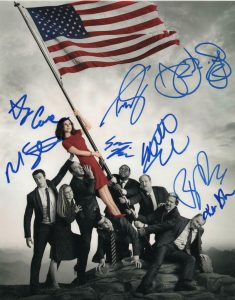“VEEP” FULL CAST SIGNED AUTOGRAPHED 11×14 PHOTO JULIA LOUIS DREYFUS +8X WITH COA  COLLECTIBLE MEMORABILIA