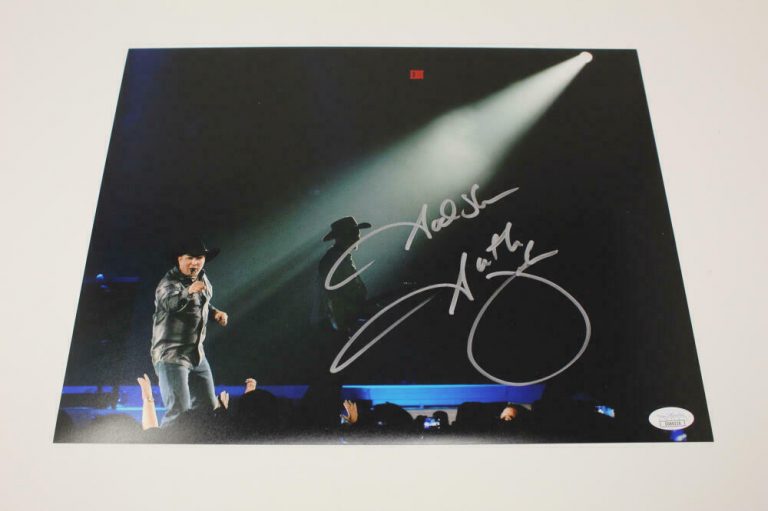 Garth Brooks Autographed Signed The Life Of Chris Gaines Time Traveler 8X10  Photo PSA