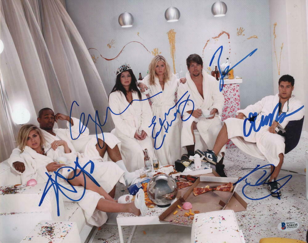 ADAM PALLY, ELISHA CUTHBERT +4 CAST SIGNED AUTOGRAPH HAPPY ENDINGS