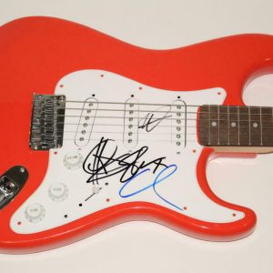 5 SECONDS OF SUMMER FULL BAND (X4) SIGNED AUTOGRAPH FENDER BRAND ELECTRIC GUITAR Collectible Memorabilia