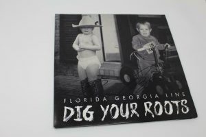 FLORIDA GEORGIA LINE SIGNED AUTOGRAPH ALBUM VINYL RECORD – DIG YOUR ROOTS  COLLECTIBLE MEMORABILIA