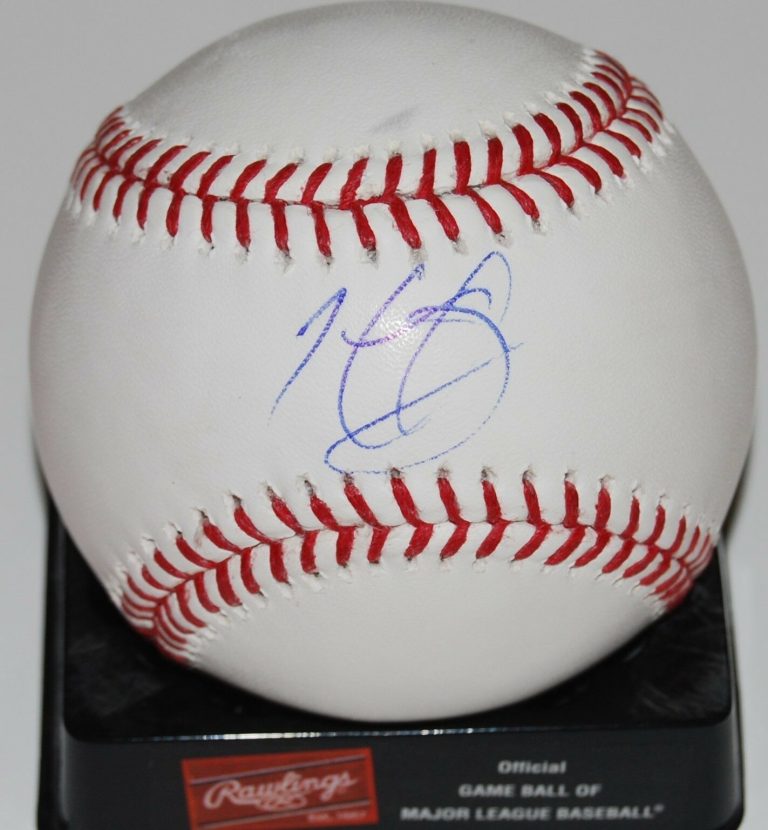 HENRY OWENS SIGNED (BOSTON RED SOX) OFFICIAL MAJOR LEAGUE BASEBALL W/COA  COLLECTIBLE MEMORABILIA