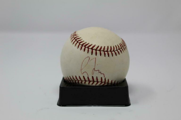GREG MADDUX SIGNED AUTOGRAPH OFFICIAL MAJOR LEAGUE BASEBALL – BRAVES HOFER PSA  COLLECTIBLE MEMORABILIA