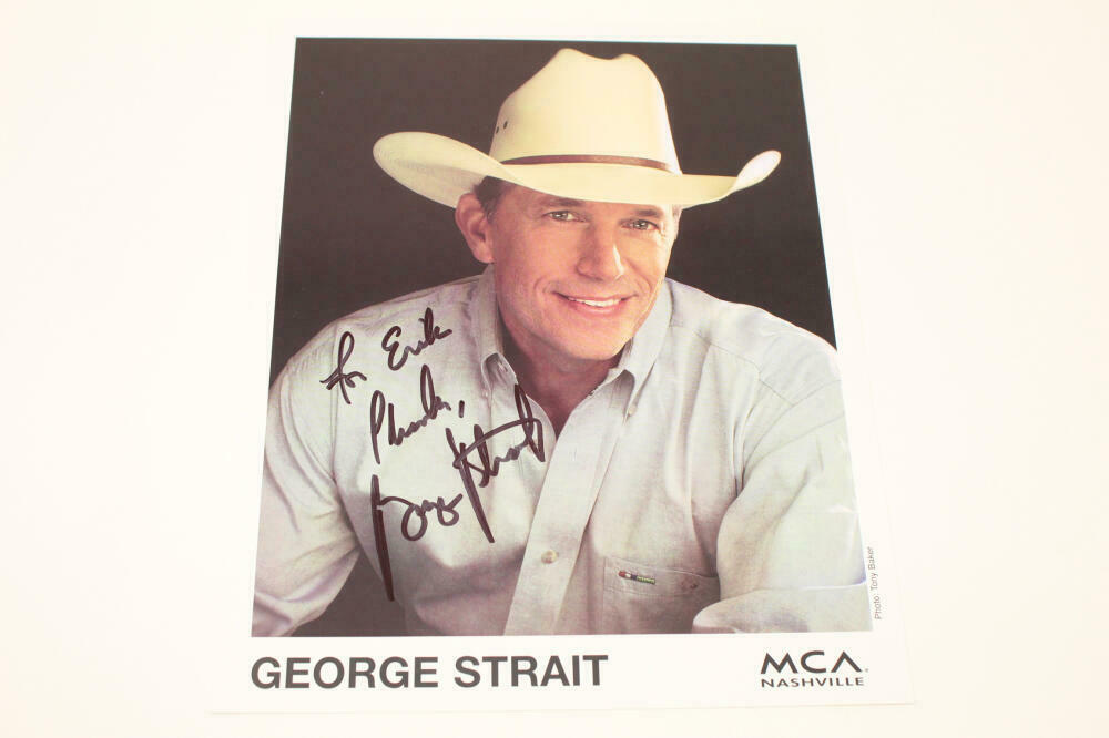 STRAIT SIGNED AUTOGRAPH 8X10 PHOTO COUNTRY MUSIC LEGEND, LIVIN