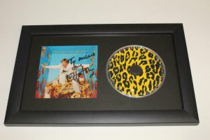 ELTON JOHN SIGNED AUTOGRAPH ONE NIGHT ONLY – GREATEST HITS FRAMED CD DISPLAY B  COLLECTIBLE MEMORABILIA