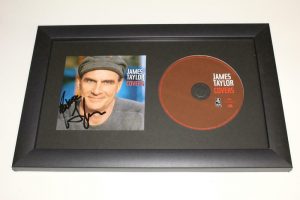 JAMES TAYLOR SIGNED AUTOGRAPH COVERS FRAMED CD DISPLAY – MUSIC LEGEND, VERY RARE  COLLECTIBLE MEMORABILIA