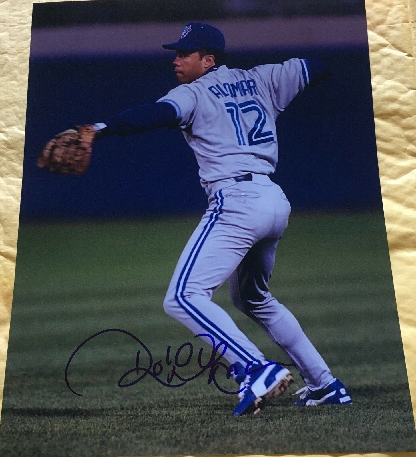 ROBERTO ALOMAR SIGNED AUTOGRAPH NEW ACTION POSE BLUE JAYS HOF LEGEND X PHOTO COLLECTIBLE