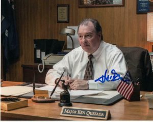 KEVIN DUNN SIGNED AUTOGRAPHED 8X10 PHOTO – BEN CAFFERTY VEEP, GODZILLA, DAVE  COLLECTIBLE MEMORABILIA