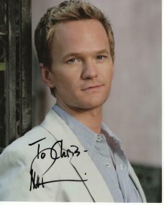 NEIL PATRICK HARRIS SIGNED AUTOGRAPH 8X10 PHOTO – BARNEY HOW I MET YOUR MOTHER  COLLECTIBLE MEMORABILIA