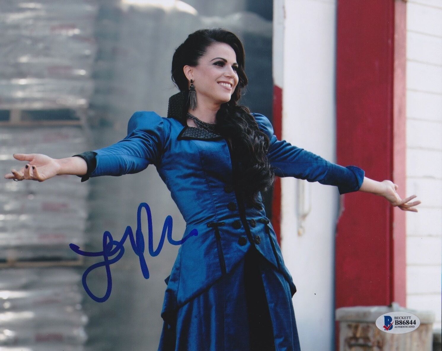 LANA PARRILLA SIGNED 8X10 PHOTO ONCE UPON A TIME BECKETT BAS AUTOGRAPH ...