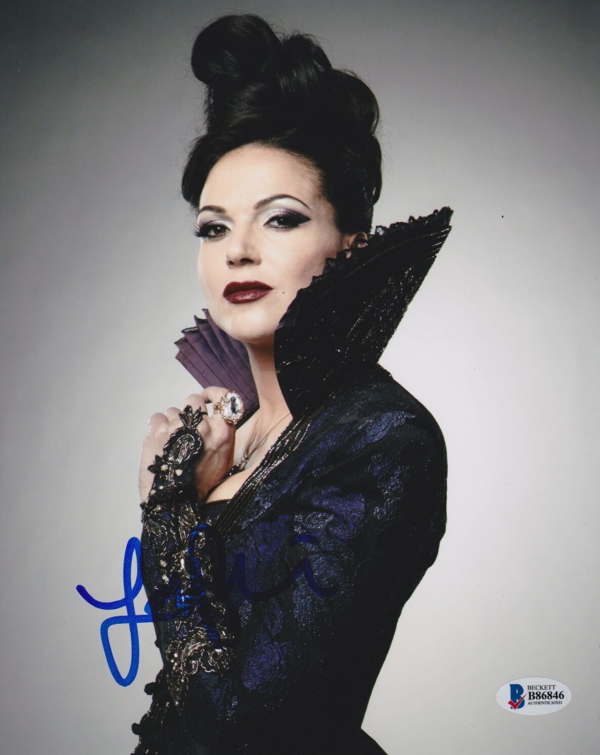 LANA PARRILLA SIGNED 8X10 PHOTO ONCE UPON A TIME BECKETT BAS AUTOGRAPH ...