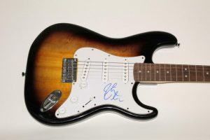 KEITH URBAN SIGNED AUTOGRAPH FENDER BRAND ELECTRIC GUITAR – BE HERE, GET CLOSER  COLLECTIBLE MEMORABILIA