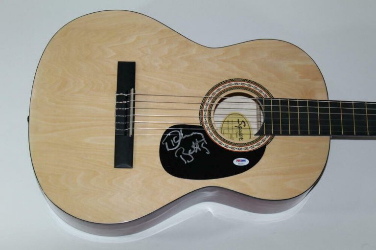 DICKEY BETTS SIGNED AUTOGRAPH FENDER BRAND ACOUSTIC GUITAR – ALLMAN BRO ID: 6833  COLLECTIBLE MEMORABILIA