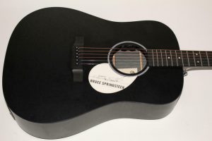 BRUCE SPRINGSTEEN SIGNED AUTOGRAPH C.F. MARTIN ACOUSTIC GUITAR – THE RIVER  COLLECTIBLE MEMORABILIA