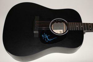KEITH URBAN SIGNED AUTOGRAPH C.F. MARTIN ACOUSTIC GUITAR – GOLDEN ROAD, BE HERE  COLLECTIBLE MEMORABILIA