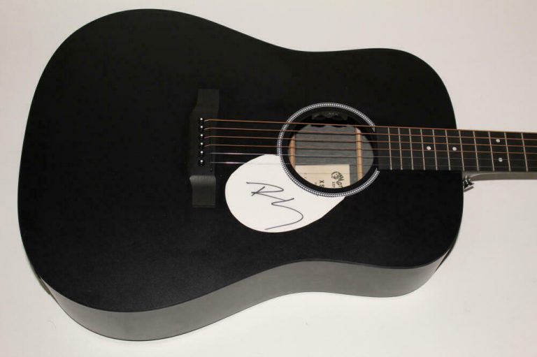 ROBERT CRAY SIGNED AUTOGRAPH C.F. MARTIN ACOUSTIC GUITAR – BAND STRONG PERSUADER  COLLECTIBLE MEMORABILIA