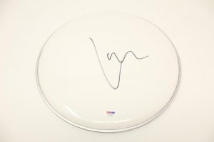 LARS ULRICH SIGNED AUTOGRAPH DRUMHEAD – METALLICA, MASTER OF PUPPETS, RARE PSA  COLLECTIBLE MEMORABILIA
