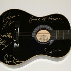 BAND OF HORSES FULL (X5) SIGNED AUTOGRAPH ACOUSTIC GUITAR - BEN BRIDWELL +4 Collectible Memorabilia