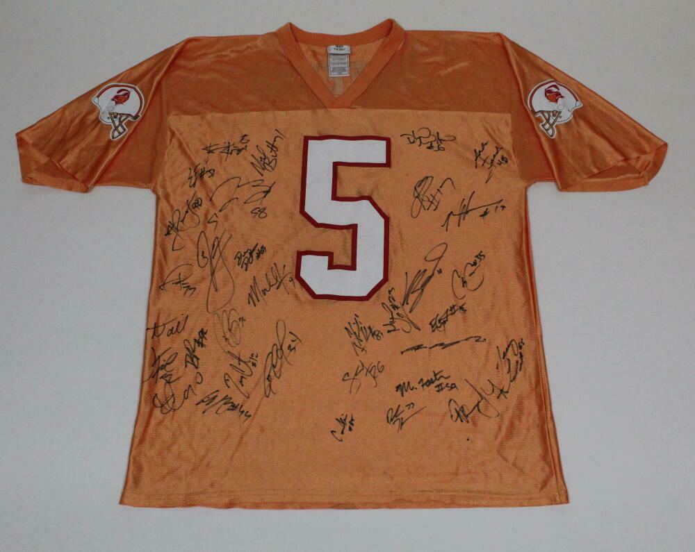 TAMPA BAY BUCCANEERS TEAM SIGNED SIGNED AUTOGRAPH THROWBACK JERSEY