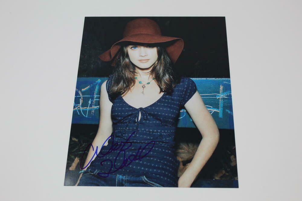 ALEXIS BLEDEL SIGNED AUTOGRAPH 8x10 PHOTO - RORY GILMORE GIRLS ...