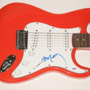 WILLIE NELSON SIGNED AUTOGRAPH FENDER BRAND ELECTRIC GUITAR -STARDUST LEGEND PSA COLLECTIBLE MEMORABILIA