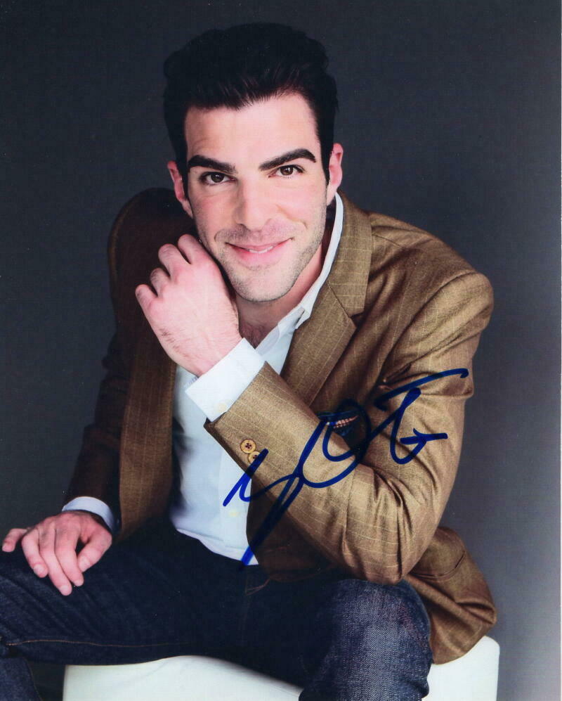 ZACHARY QUINTO SIGNED AUTOGRAPH 8X10 PHOTO - HEROES STUD, SPOCK STAR ...