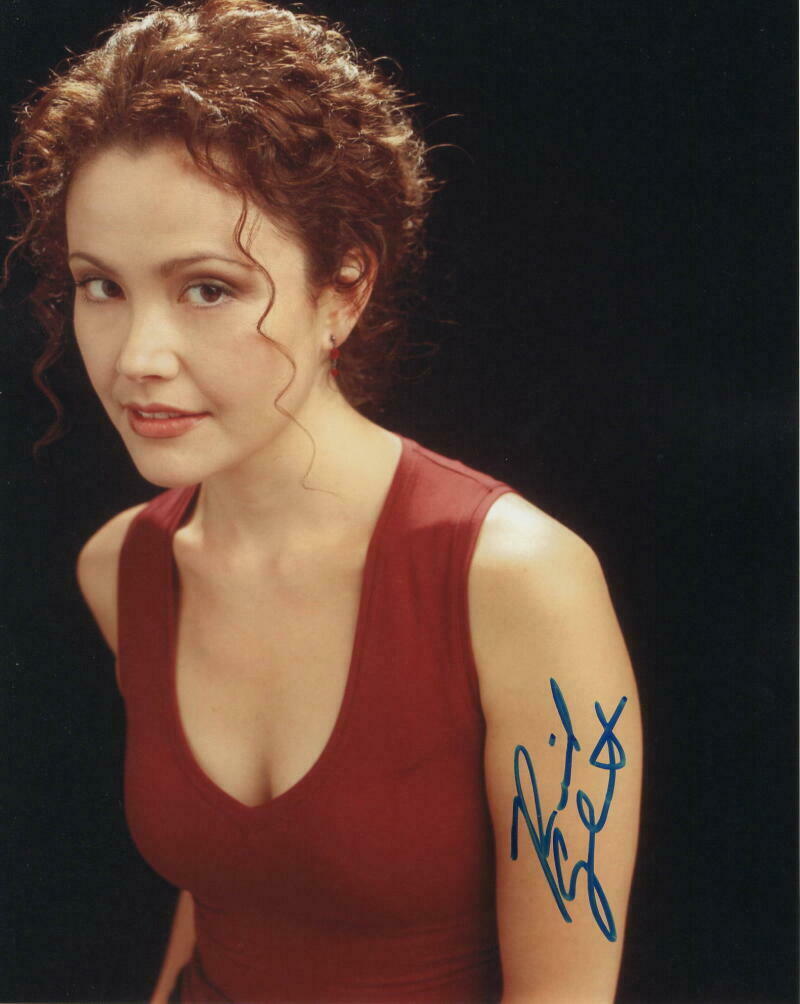 Reiko Aylesworth Signed Autograph 8x10 Photo Michelle Dessler 24 Lost Hot Collectible 
