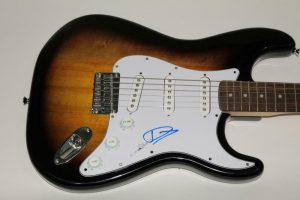 DAVE GROHL SIGNED AUTOGRAPH FENDER BRAND ELECTRIC GUITAR – NIRVANA, FOO FIGHTERS  COLLECTIBLE MEMORABILIA