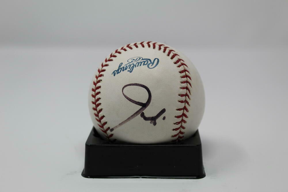 Justin Timberlake NSYNC Autographed MLB Baseball. JSA – EMPIRE SPORTS USA