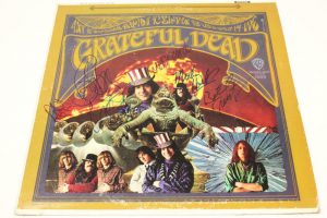 GRATEFUL DEAD COMPLETE X5 BAND SIGNED ALBUM VINYL RECORD -JERRY GARCIA BAS JSA  COLLECTIBLE MEMORABILIA