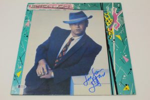SIR ELTON JOHN SIGNED AUTOGRAPH ALBUM VINYL RECORD – JUMP UP! ROCKETMAN, BECKETT  COLLECTIBLE MEMORABILIA