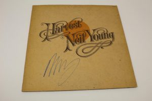 NEIL YOUNG SIGNED AUTOGRAPH ALBUM VINYL RECORD HARVEST MOON CSNY REAL EPPERSON  COLLECTIBLE MEMORABILIA