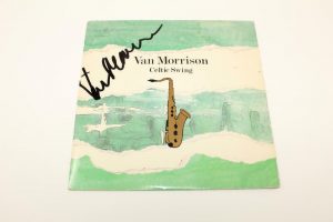VAN MORRION SIGNED AUTOGRAPH ALBUM VINYL RECORD – CELTIC SWING, BROWN EYED GIRL  COLLECTIBLE MEMORABILIA