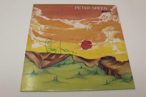 PETER GREEN SIGNED AUTOGRAPH ALBUM VINYL RECORD – KOLORS, FLEETWOOD MAC FOUNDER  COLLECTIBLE MEMORABILIA