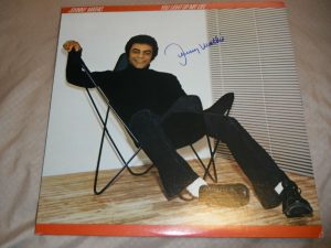 JOHNNY MATHIS SIGNED YOU LIGHT UP MY LIFE VINYL ALBUM  COLLECTIBLE MEMORABILIA