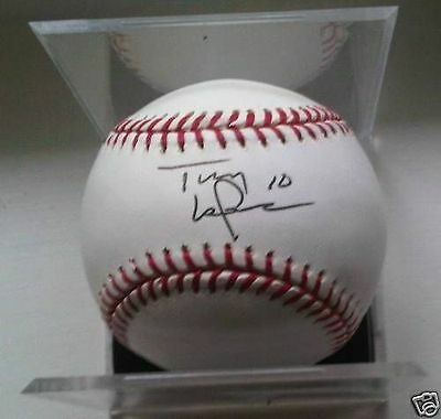 EDMONTON OILERS COLIN FRASER SIGNED PUCK  COLLECTIBLE MEMORABILIA