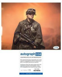 FELICITY JONES “ROGUE ONE: A STAR WARS STORY” AUTOGRAPH SIGNED 8×10 PHOTO E ACOA  COLLECTIBLE MEMORABILIA