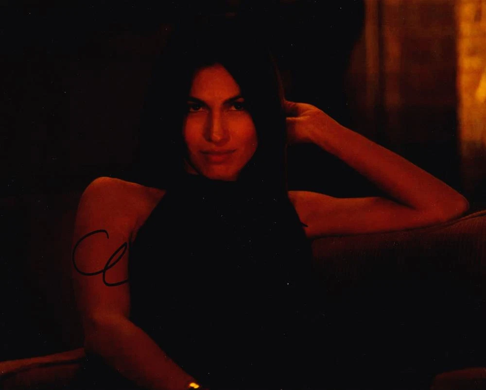 ELODIE YUNG DAREDEVIL PUNISHER MARVEL ELEKTRA SIGNED DAREDEVIL PUNISHER MARVEL E Collectible Memorabilia