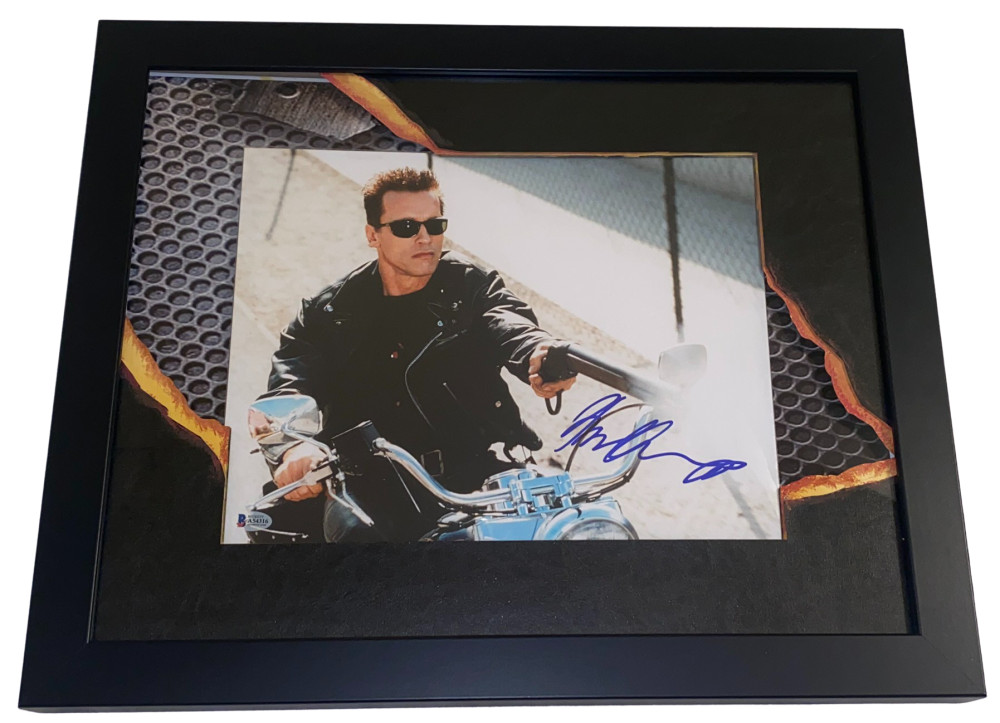 ARNOLD SCHWARZENEGGER SIGNED TERMINATOR FRAMED 11X14 PHOTO AUTOGRAPH BECKETT COA Collectible Memorabilia