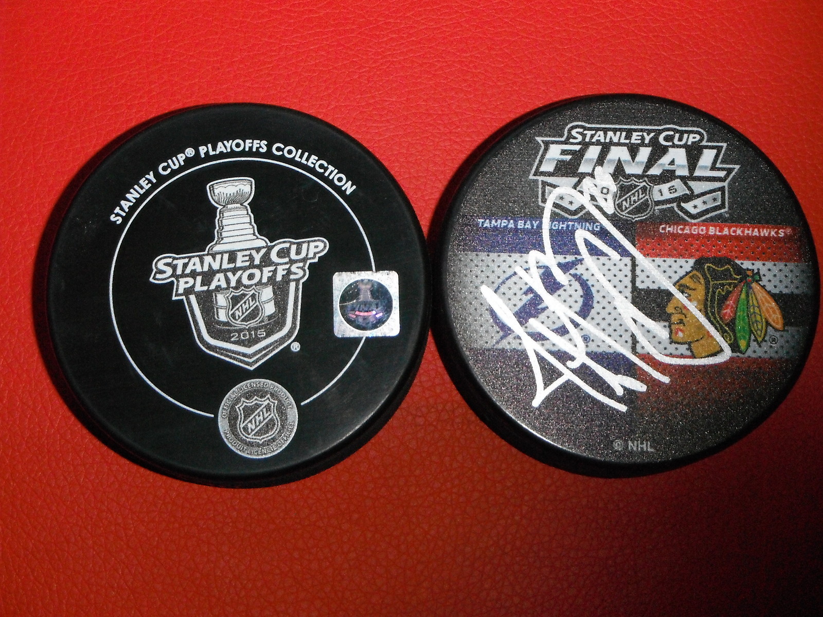TAMPA BAY LIGHTNING JT BROWN SIGNED 2015 STANLEY CUP PUCK Collectible Memorabilia