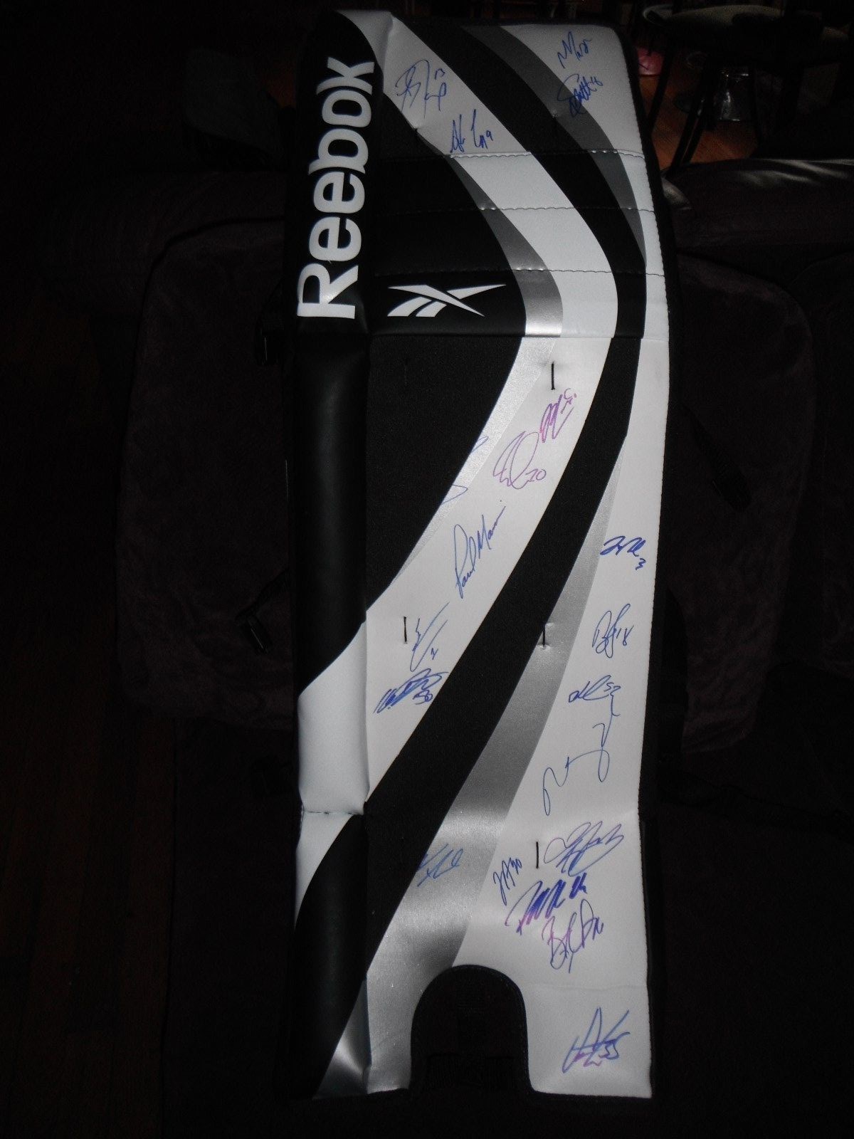 2018 WINNIPEG JETS TEAM SIGNED GOALIE LEG PAD 20 GRAPHS LAINE  COLLECTIBLE MEMORABILIA