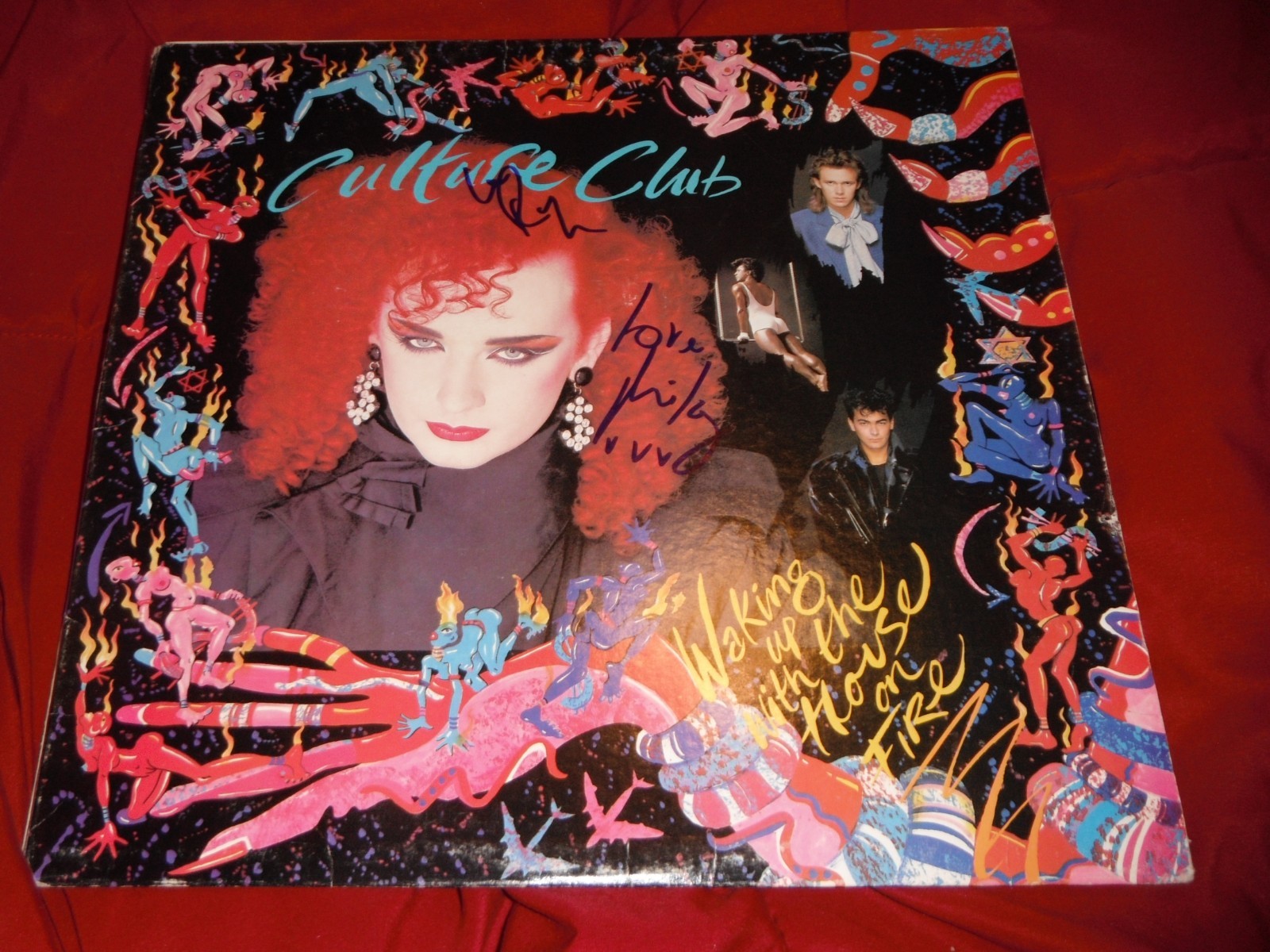 CULTURE CLUB GROUP SIGNED WAKING UP WITH THE HOUSE ON FIRE VINYL ALBUM Collectible Memorabilia