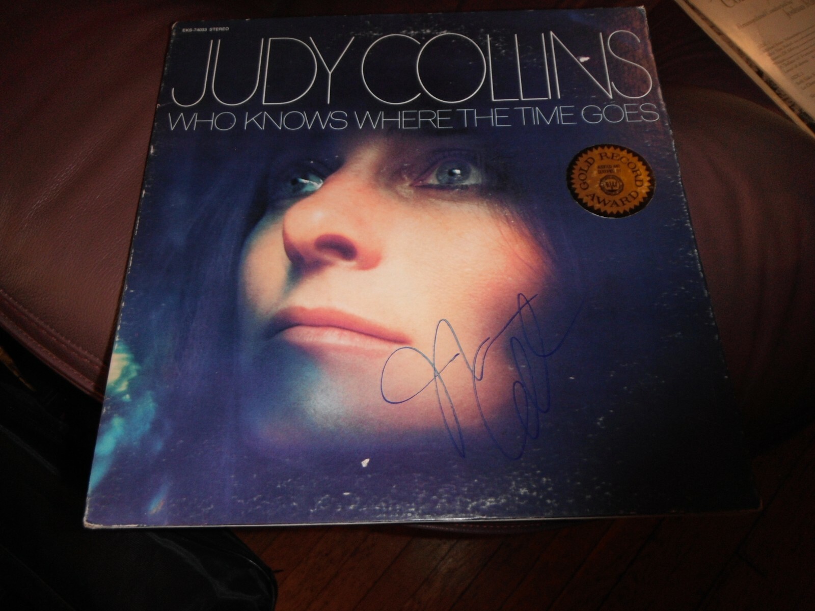 JUDY COLLINS SIGNED WHO KNOWS WHERE THE TIME GOES VINYL ALBUM Collectible Memorabilia