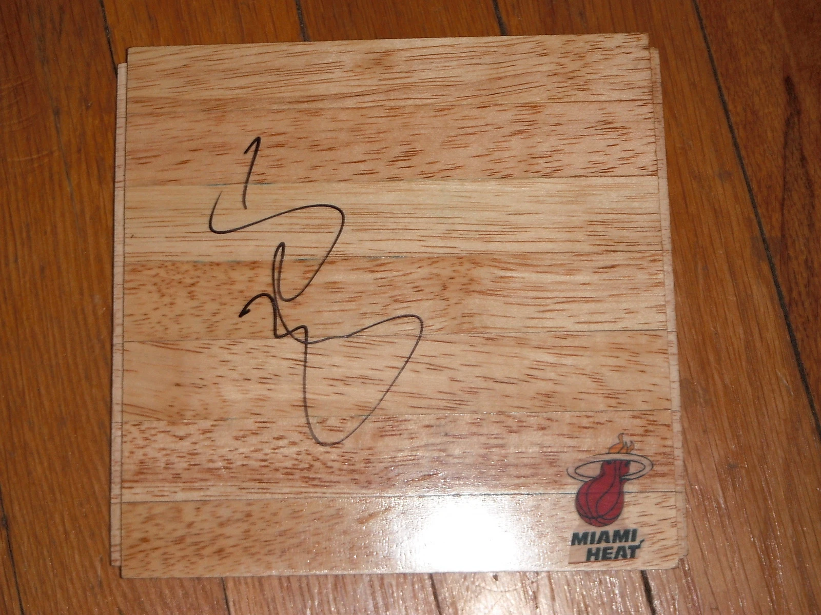 MIAMI HEAT MIKE MILLER SIGNED PARQUE WOOD FLOOR TILE Collectible Memorabilia