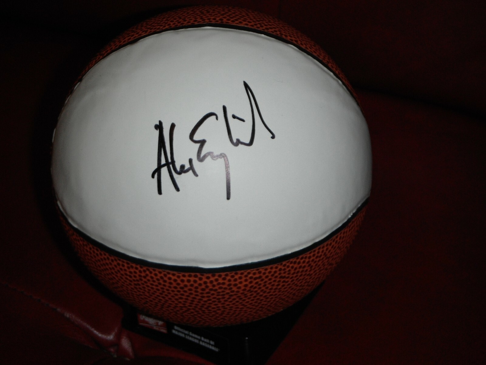 DENVER NUGGETS ALEX ENGLISH SIGNED MINI WHITE LEATHER BALL Collectible Memorabilia