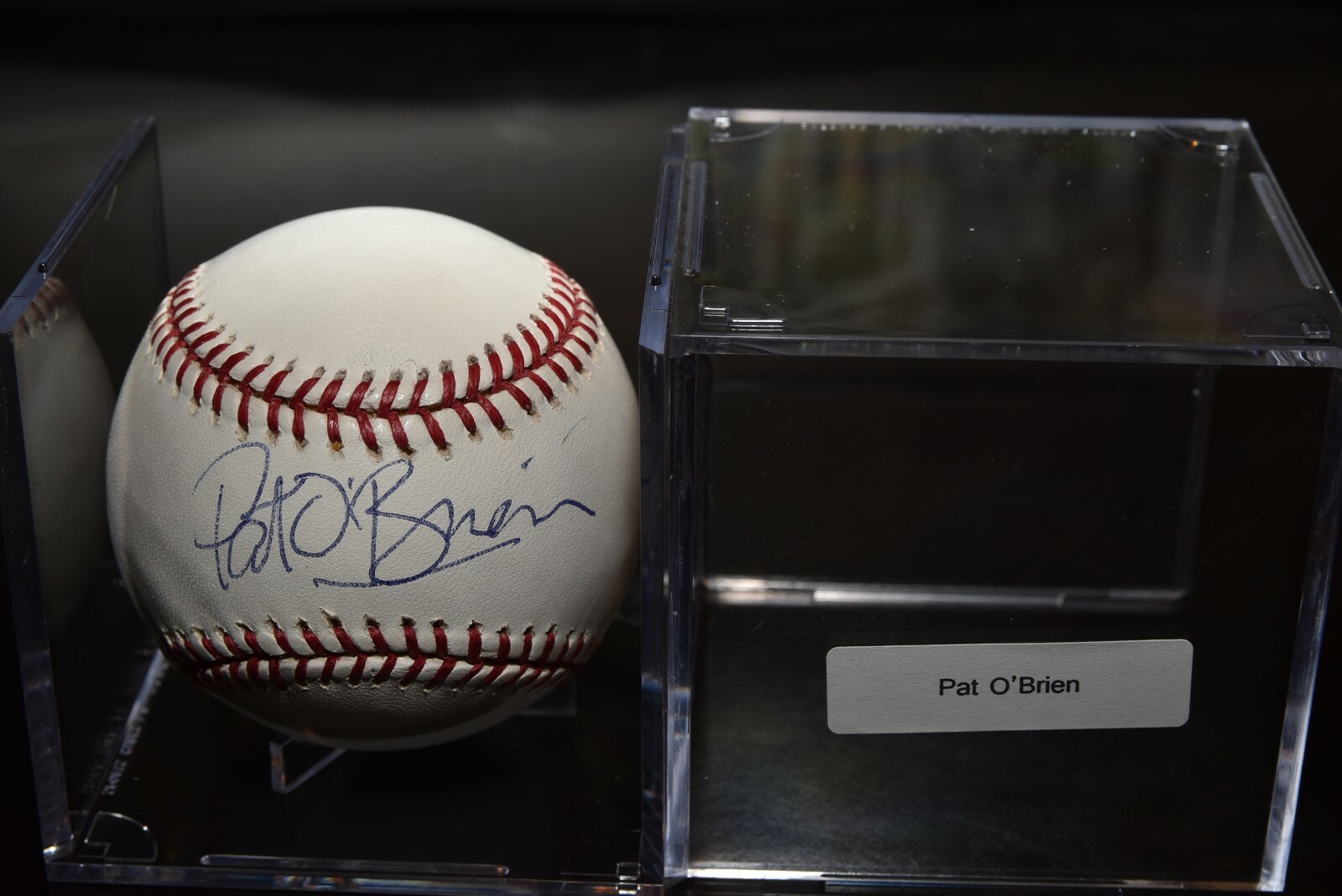PAT O'BRIEN signed autographed RAWLINGS baseball Collectible Memorabilia